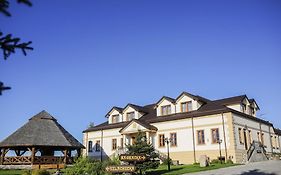 Dworek Stara Szkoła